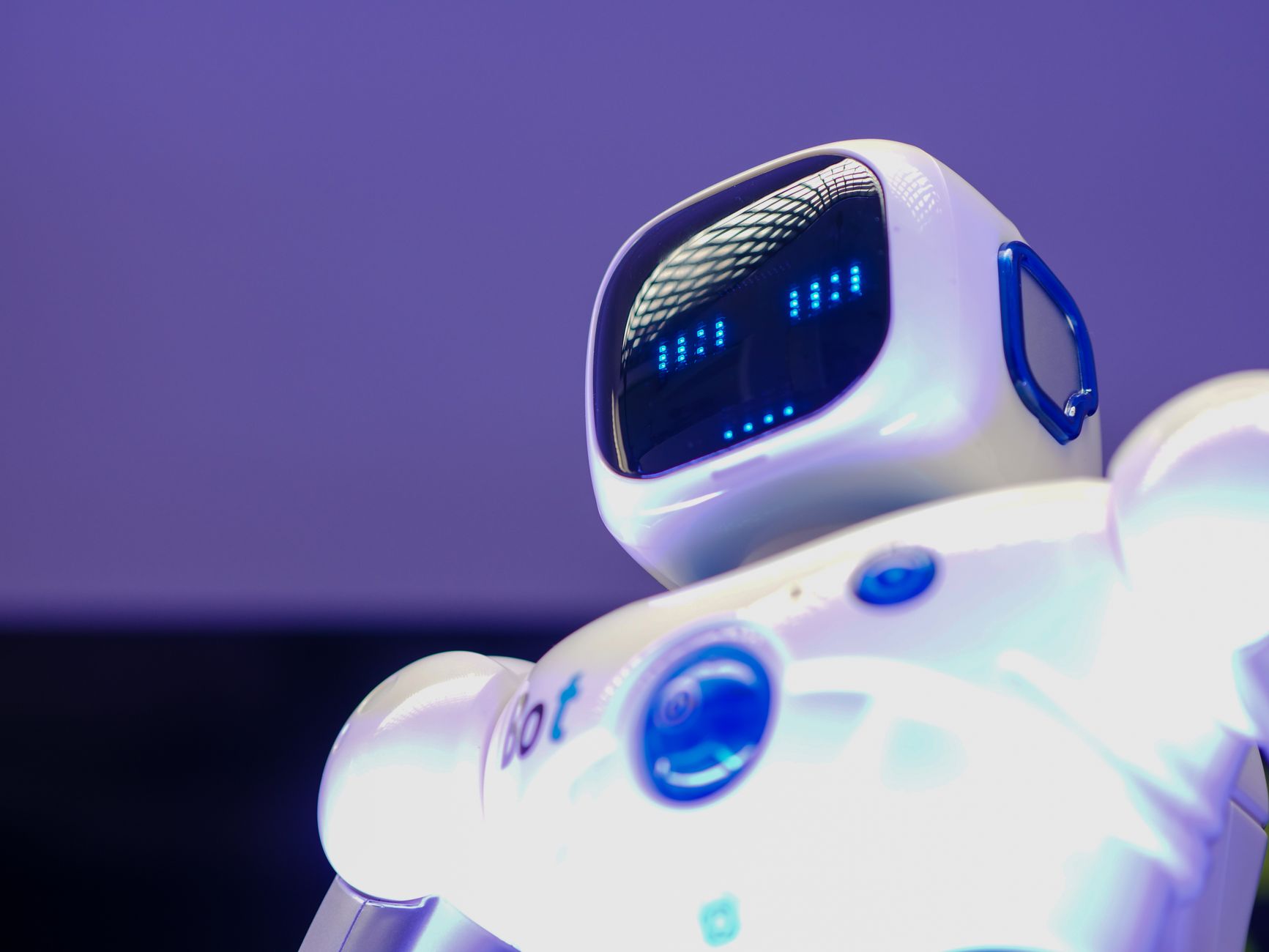 Navigating Future Tech Industry Trends and Shifts