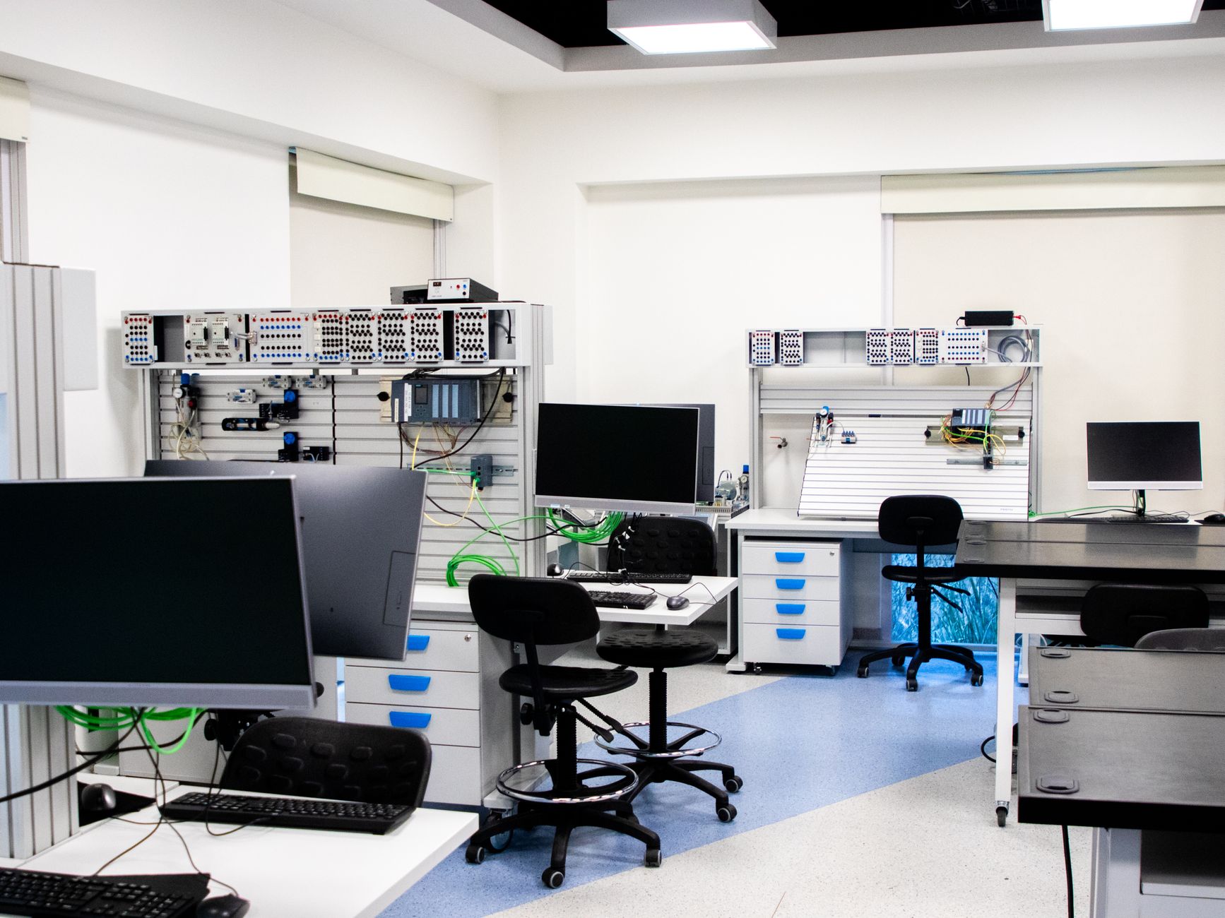 Understanding Quantum Computing: Definition and Impact