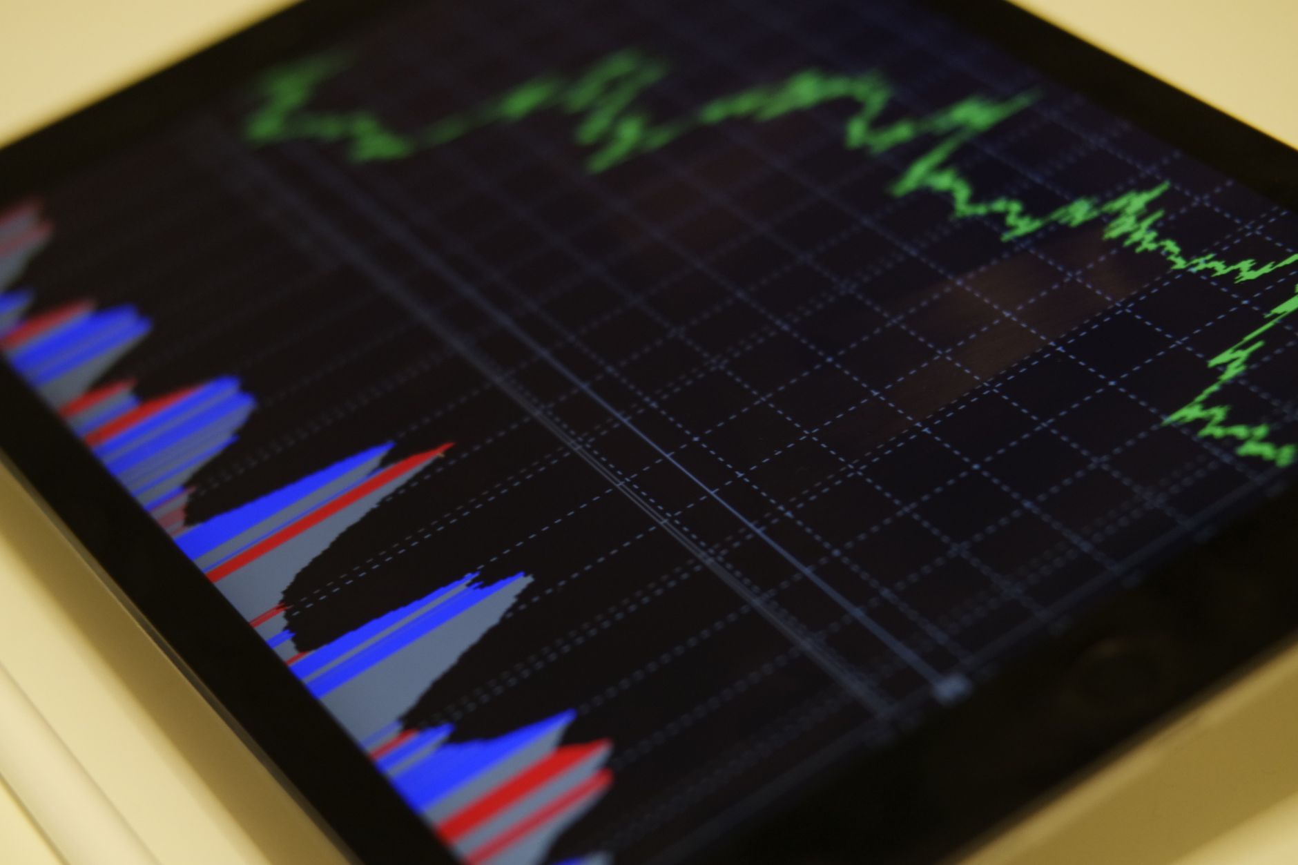 X Premium vs SuperGrok: Which Plan Wins?